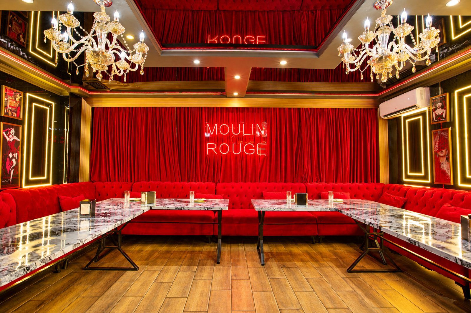 Кабинка «Moulin Rouge» на Навои 97, фото 4 из 4